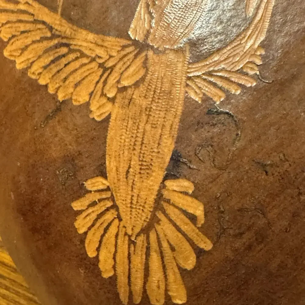 Unbranded vintage carved